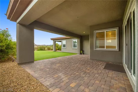 Exterior - 37 Reflection Bay Dr, Henderson, NV 89011 photo 4 of 15