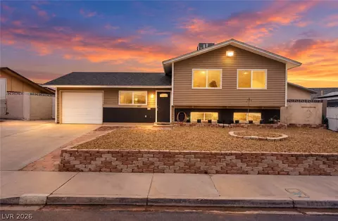 3882 Chinchilla Ave, Las Vegas, NV 89121