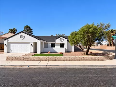 7157 Sixshooter Dr, Las Vegas, NV 89119