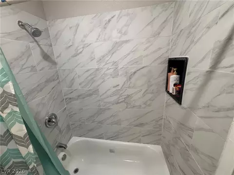 Bath - 734 Ely St, Ely, NV 89301 photo 3 of 6