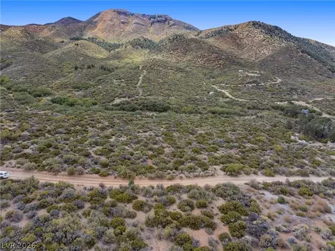 6 Kyle Canyon Road, Las Vegas, NV 89124