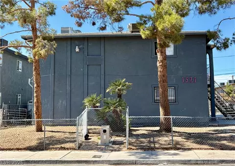 1521 Cobb Ln, Las Vegas, NV 89101