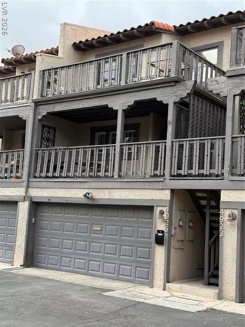 4925 Calle Del Oya, Las Vegas, NV 89120