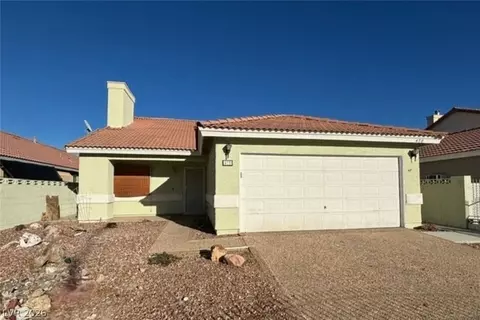 478 Searchlight Dr, Las Vegas, NV 89110