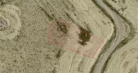 5860 N Bull Canyon Ave, Pahrump, NV 89060