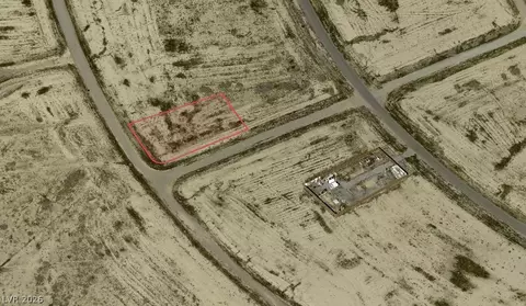5981 N Bull Canyon Ave, Pahrump, NV 89060