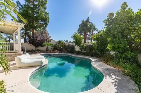 1501 War Paint Dr, Henderson, NV 89014