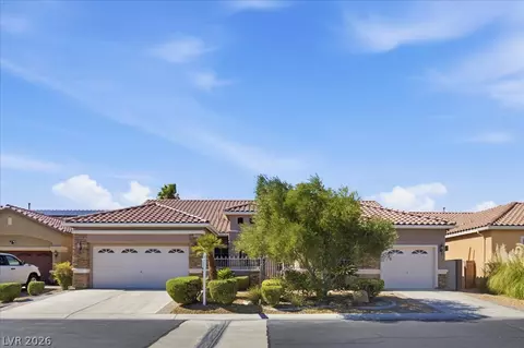 7233 Silver Valley St, Las Vegas, NV 89149