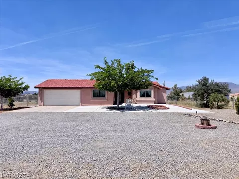 1220 Gamebird Rd, Pahrump, NV 89048