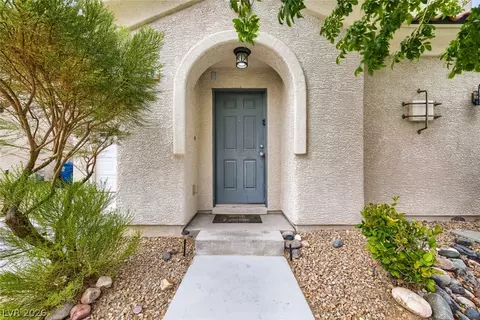 676 Haunts Walk Ave, Las Vegas, NV 89178