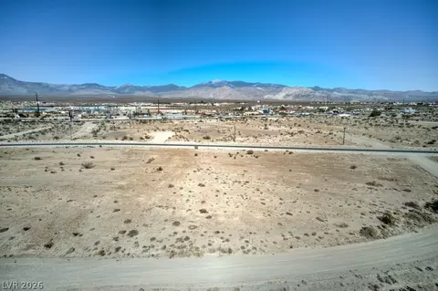 2140 E Jumping Fox St, Pahrump, NV 89048