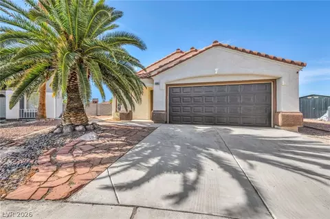 4906 Via Luis Ct, North Las Vegas, NV 89031