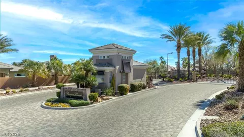 9601 Canyon Mesa Dr, Las Vegas, NV 89144