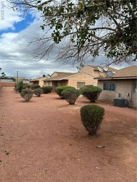 5135 Gray Ln #A, Las Vegas, NV 89119