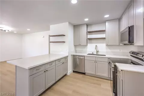 2717 Otter Creek Ct #202, Las Vegas, NV 89117