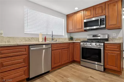 Kitchen - 3304 Cactus Springs Dr, Laughlin, NV 89029 photo 3 of 5