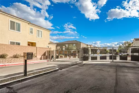 8508 Helvetia Ln, Las Vegas, NV 89113