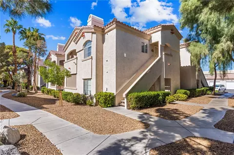 6480 Annie Oakley Dr #721, Las Vegas, NV 89120