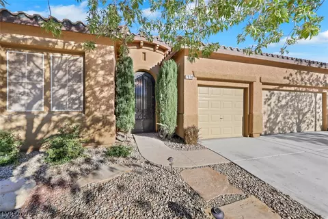 7970 Carson Creek St, Las Vegas, NV 89113