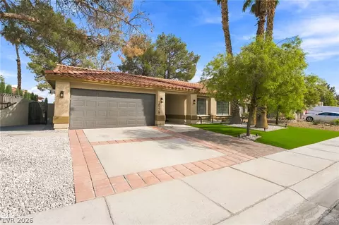 2928 Pleasant Lake Dr, Las Vegas, NV 89117