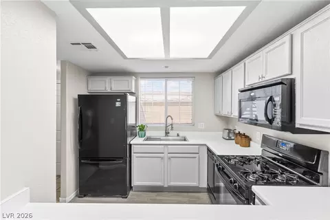 833 Aspen Peak Loop #1013, Henderson, NV 89011