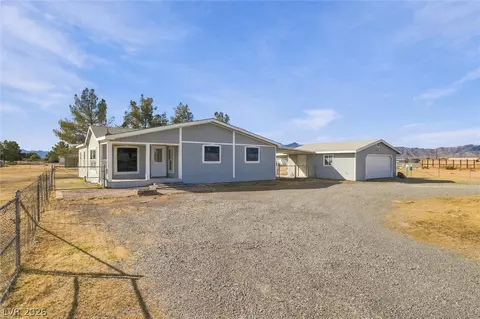 3661 E Navajo Blvd, Pahrump, NV 89061