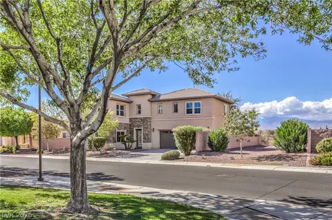 8655 Killians Greens Dr, Las Vegas, NV 89131