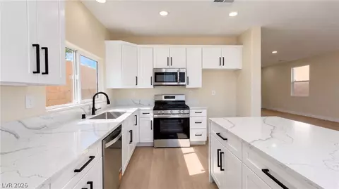 7480 Easingwold Dr, Las Vegas, NV 89113