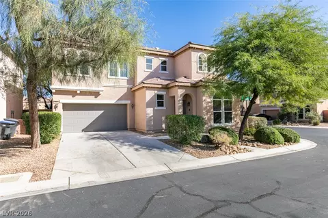 10238 Kadumba St, Las Vegas, NV 89178