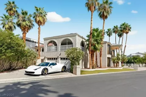 2834 Queens Courtyard Dv, Las Vegas, NV 89109