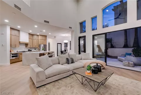 2217 Timber Rose Dr, Las Vegas, NV 89134