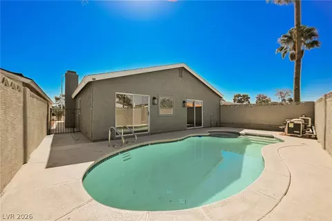 5065 Celebrity Cir, Las Vegas, NV 89119