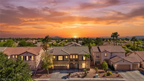 3040 Carbondale St, Las Vegas, NV 89135