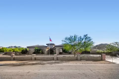 421 Trenier Dr, Henderson, NV 89002