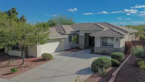 10329 Canyon Valley Ave, Las Vegas, NV 89145