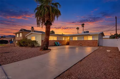 6220 Shawnee Ave, Las Vegas, NV 89107