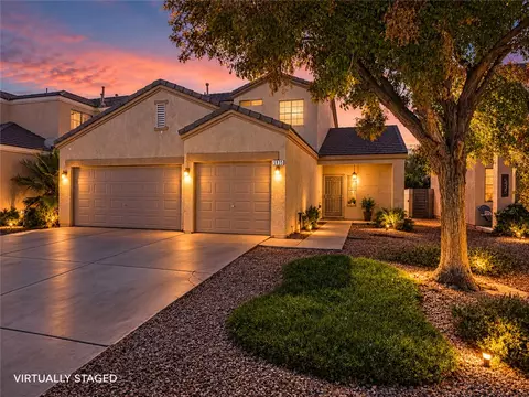 5935 Reflection Point Ct, Las Vegas, NV 89110