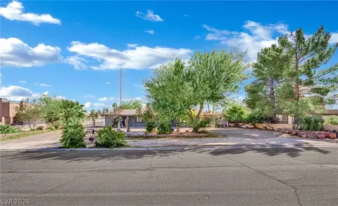 7942 Firethorn Ln, Las Vegas, NV 89123