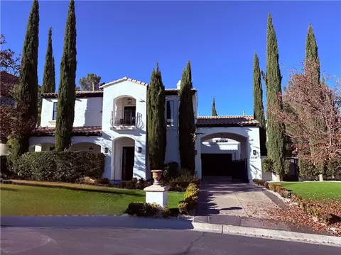 9736 Verlaine Ct, Las Vegas, NV 89145