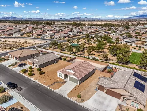 3812 E Chaffe Ave, Pahrump, NV 89061