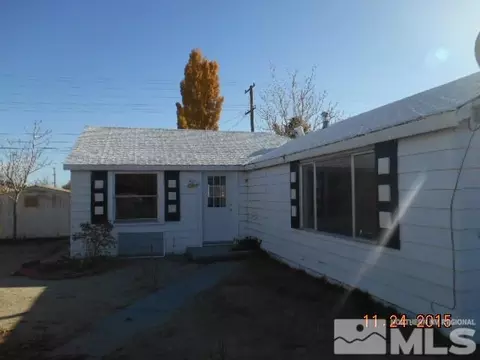286 E St, Hawthorne, NV 89415 photo 1