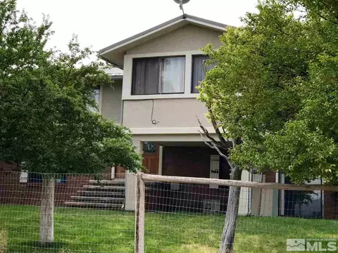 2525 Crestview Dr, Elko, NV 89801 photo 1