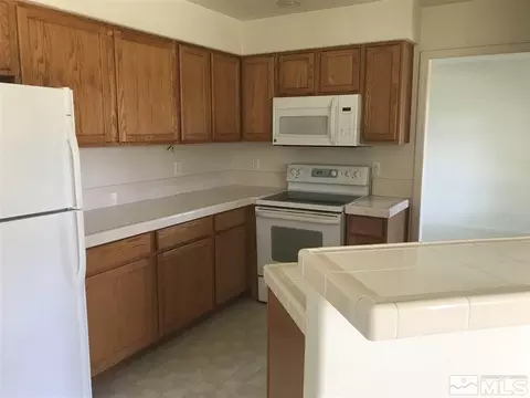 726 Noel, Fallon, NV 89406 photo 5