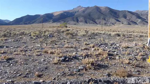 206 Toiyabe St, Kingston, NV 89310