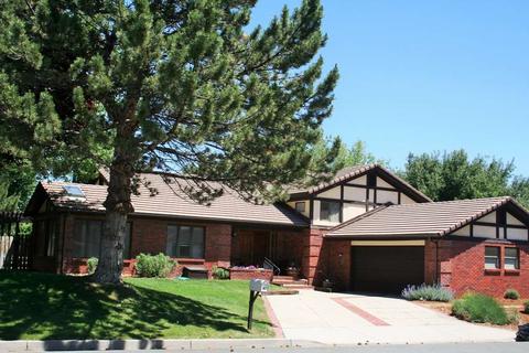 1910 Maison Way Carson City Nv 89703 17 Photos Mls 190008495 Movoto