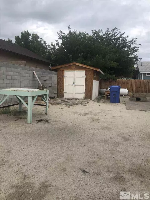 820 E 1st St, Hawthorne, NV 89415 photo 5