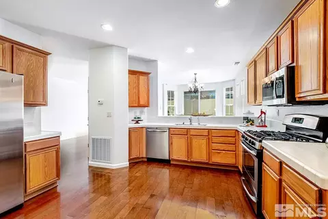 1832 Resistol Dr, Reno, NV 89521 photo 3