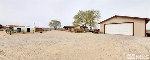 3355 Beverly Dr, Fallon, NV 89406 photo 2