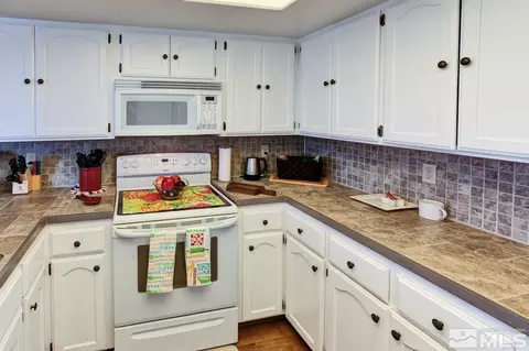 3355 Beverly Dr, Fallon, NV 89406 photo 9