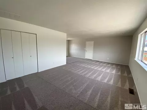 851 Sunset Dr, Fallon, NV 89406 photo 3